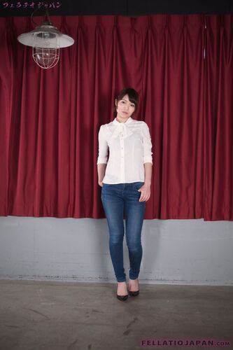 Shino Aoi