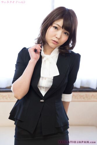 Shino Aoi