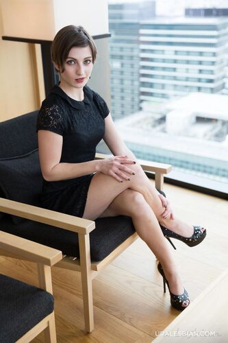 Shino MarieAoi